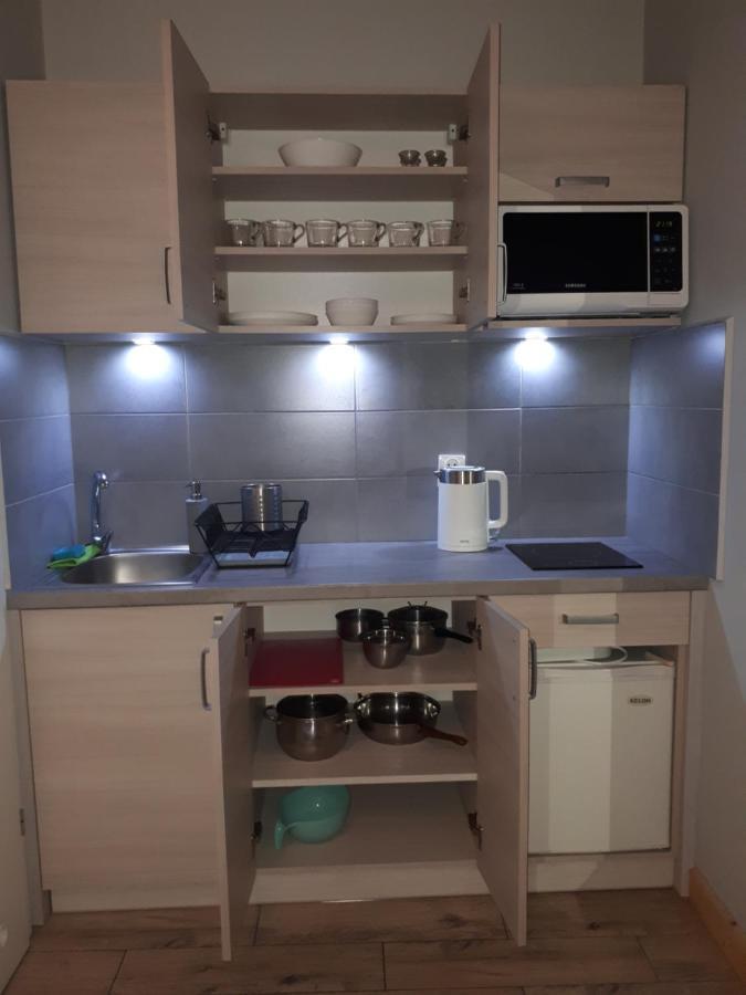 Bela - Pokoje Z Aneksami I Apartamenty كولوبرزيغ المظهر الخارجي الصورة
