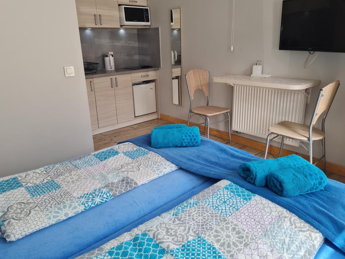 Bela - Pokoje Z Aneksami I Apartamenty كولوبرزيغ المظهر الخارجي الصورة