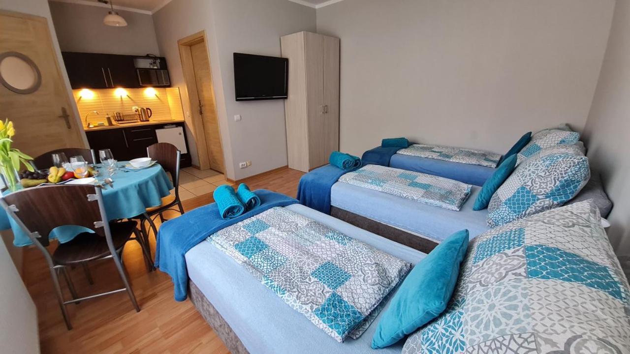 Bela - Pokoje Z Aneksami I Apartamenty كولوبرزيغ المظهر الخارجي الصورة